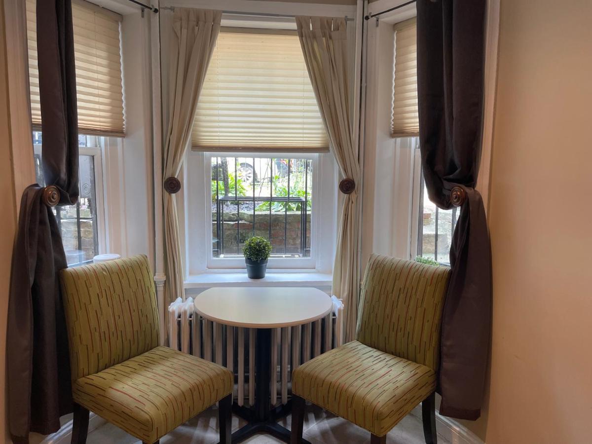 Central Victorian 1-Bed Getaway- National Mall Washington Extérieur photo